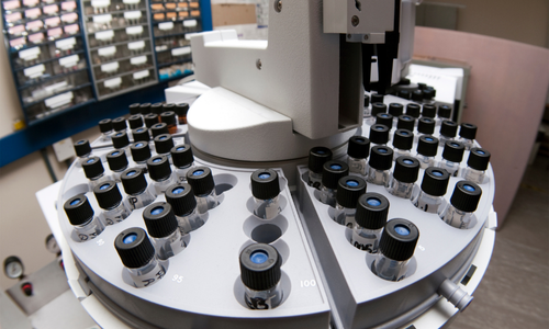 Gas Chromatographer